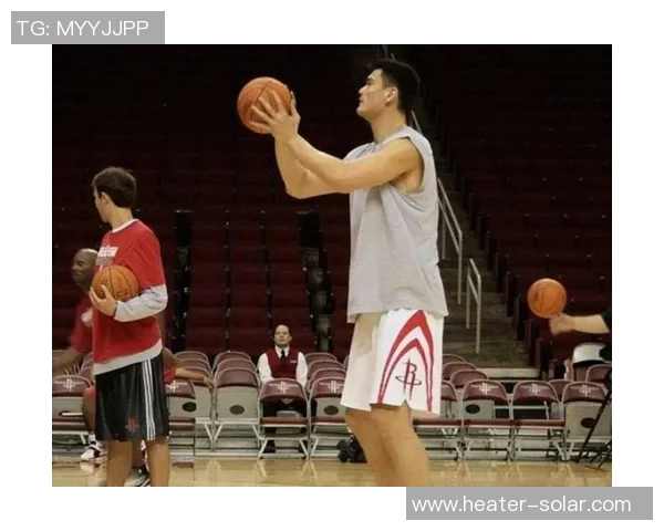 沙奎尔奥尼尔与姚明的篮球传奇对决与友谊的深度解析