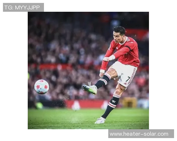 世界杯精彩对决曼联凭借帽子戏法战胜巴萨战术解析引发全场热议