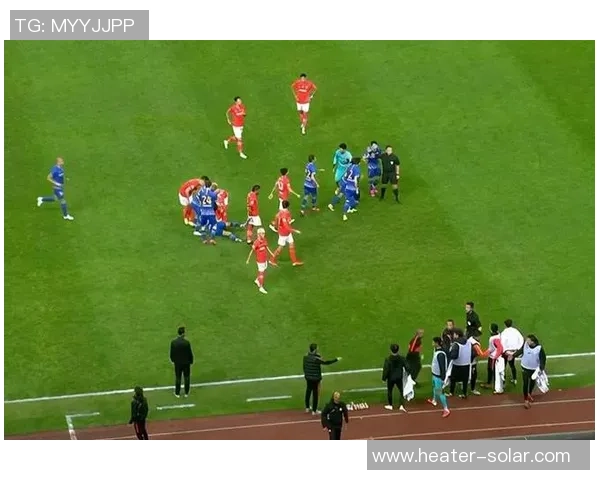 中超精彩对决切尔西与国米战平争议判罚引发全场热议