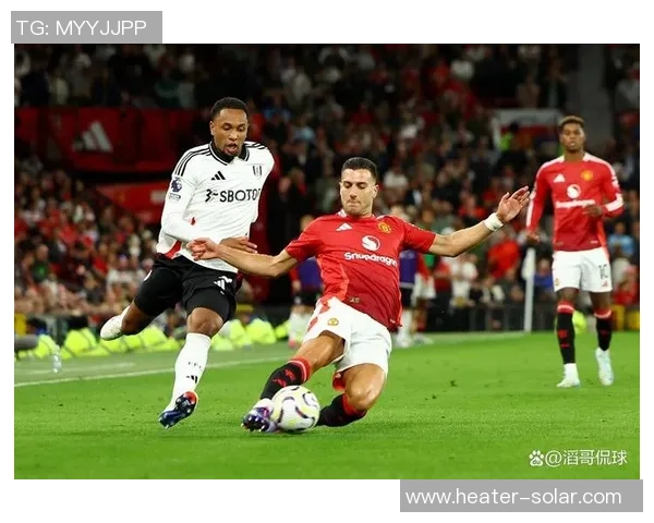 欧联杯焦点战里昂与那不勒斯互交白卷红牌事件引发全场热议