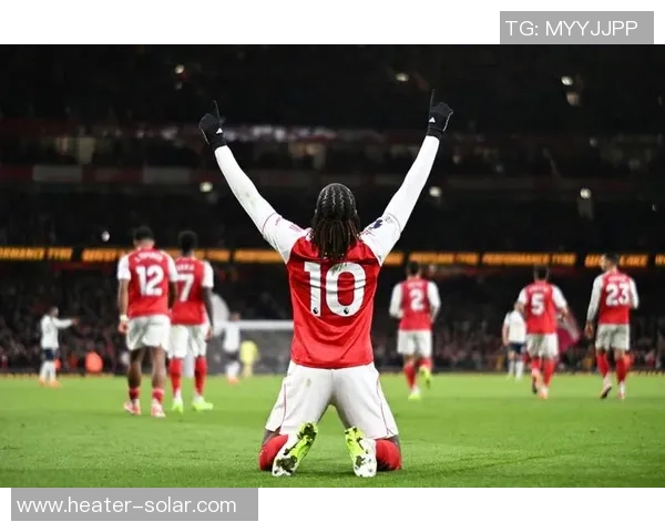 英超热刺大胜国米红牌争议引发全场热议与焦点分析