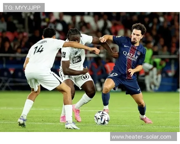 巴黎圣日耳曼友谊赛大胜切尔西引发转会传闻热潮